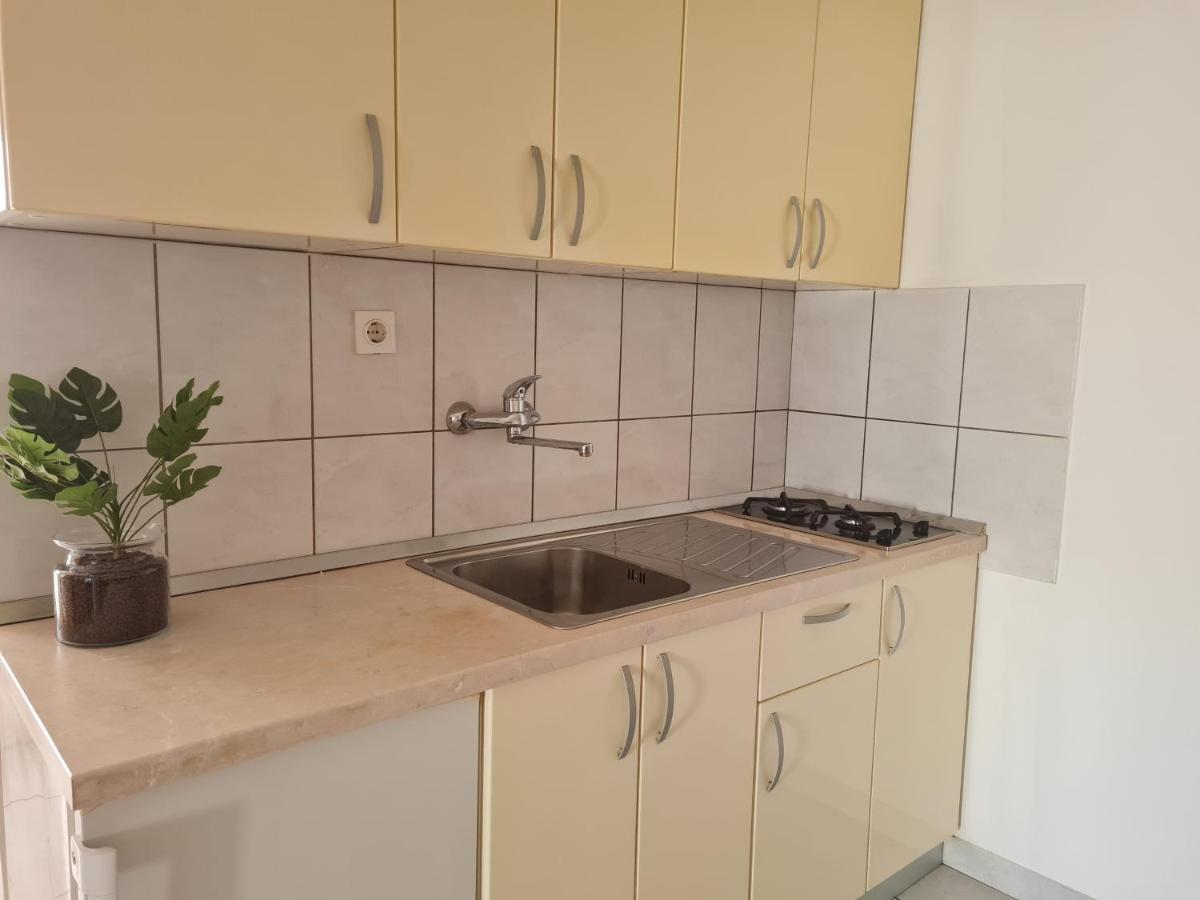 Mellon Apartments Zaton  エクステリア 写真