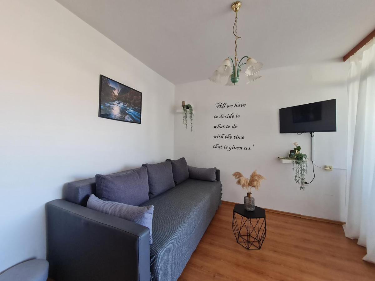 Mellon Apartments Zaton  エクステリア 写真