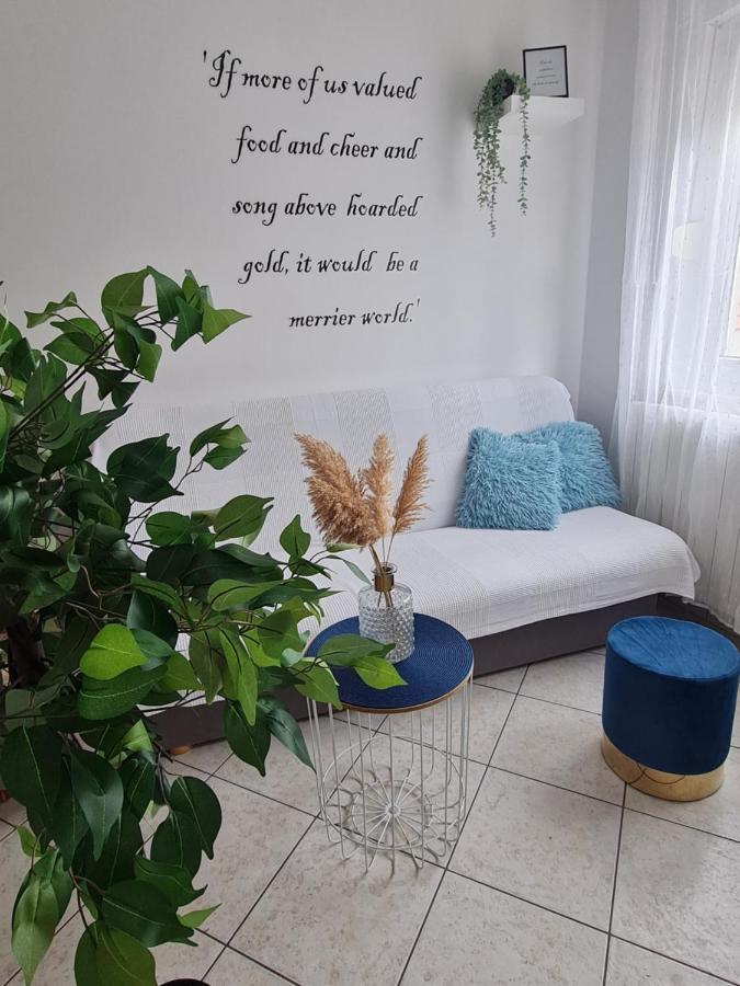 Mellon Apartments Zaton  エクステリア 写真
